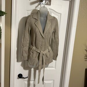 Banana Republic sweater ~ new with tags!